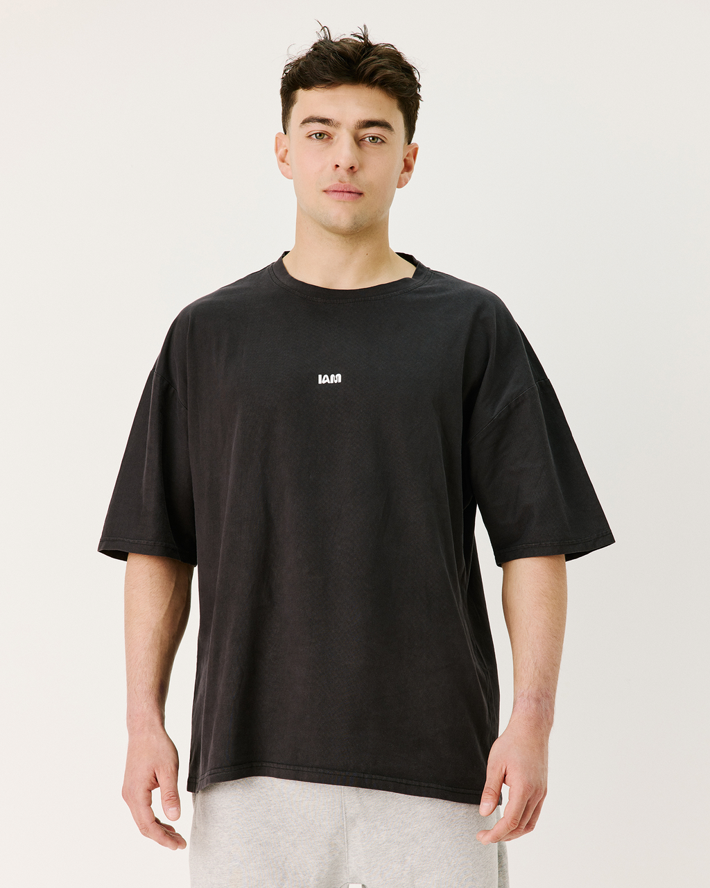 Aura tee