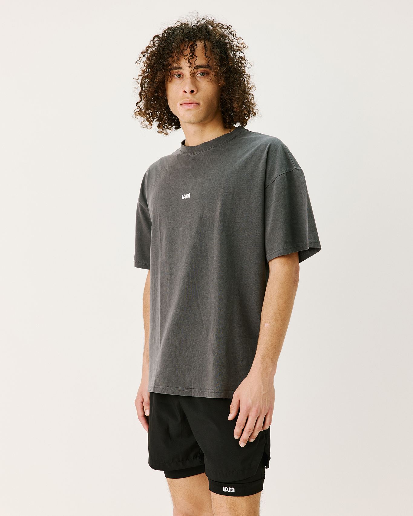 Aura tee