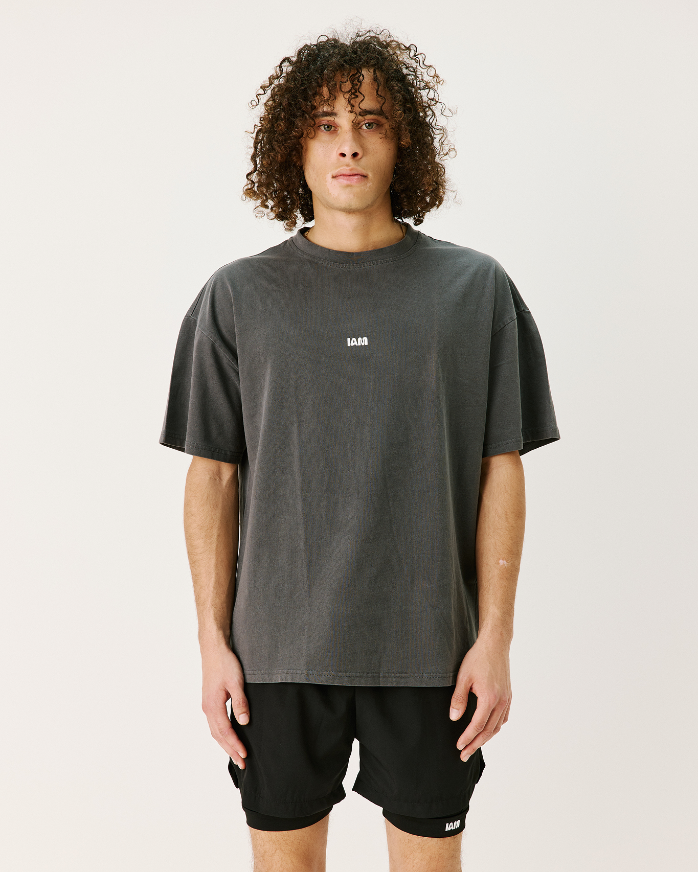 Aura tee