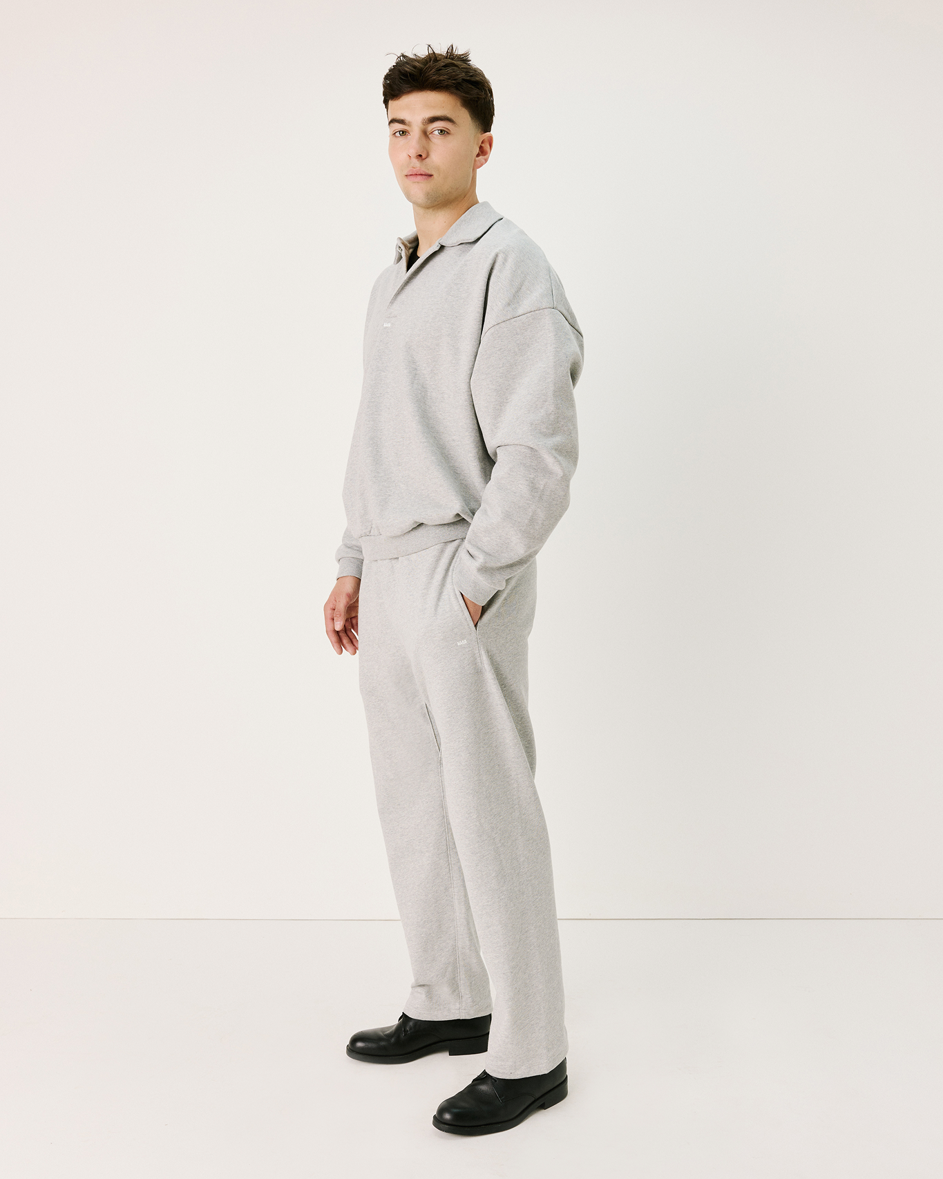 Align pant